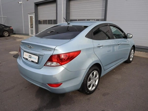 Седан Hyundai Solaris 2013 года, 905000 рублей, Железногорск