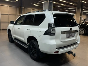 Внедорожник Toyota Land Cruiser Prado 2021 года, 5597000 рублей, Красноярск