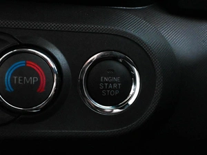 Внедорожник Toyota Raize 2019 года, 1579000 рублей, Волгоград