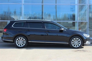 Универсал Volkswagen Passat 2017 года, 1700000 рублей, Ярославль