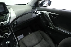 Седан Hyundai Avante 2011 года, 989000 рублей, Новокузнецк