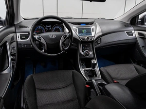 Седан Hyundai Elantra 2012 года, 898000 рублей, Краснодар