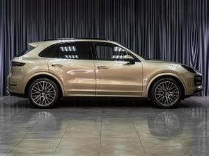 Внедорожник Porsche Cayenne S 2018 года, 6999000 рублей, Тюмень