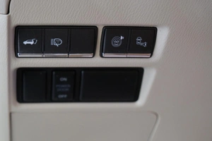 Внедорожник Infiniti QX80 2015 года, 2929000 рублей, Омск