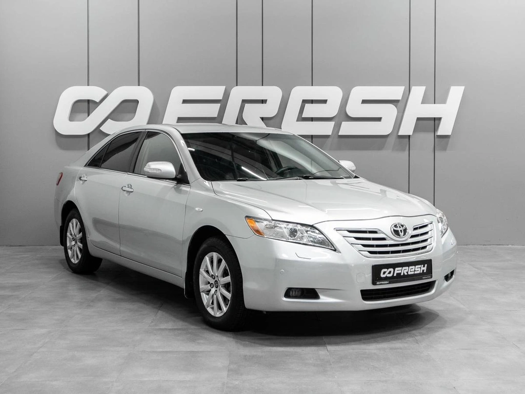 Седан Toyota Camry 2008 года, 1120000 рублей, Тюмень