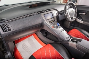 Лифтбек Toyota Prius 2013 года, 1249000 рублей, Томск