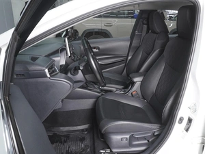 Седан Toyota Corolla 2021 года, 1900000 рублей, Ростов-на-Дону