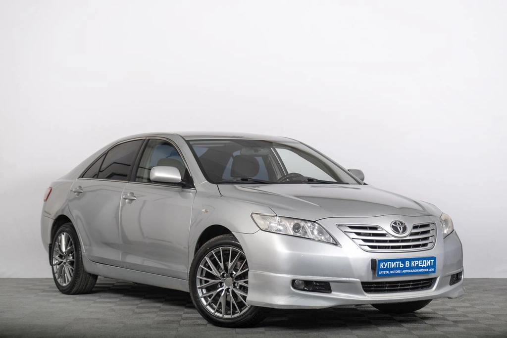 Седан Toyota Camry 2006 года, 979000 рублей, Томск