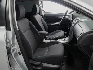 Седан Toyota Corolla 2011 года, 1250000 рублей, Тюмень