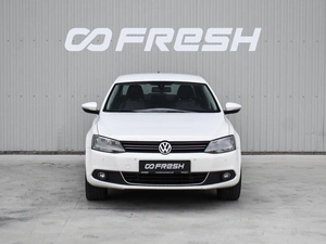 Седан Volkswagen Jetta 2011 года, 990000 рублей, Краснодар