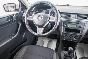 Лифтбек Skoda Rapid 2015 года, 799000 рублей, Барнаул