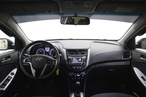 Седан Hyundai Solaris 2015 года, 1110000 рублей, Брянск