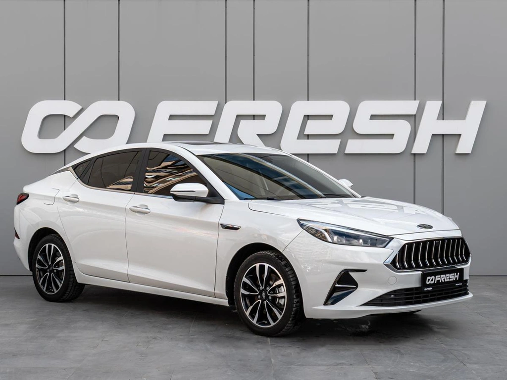 Лифтбек JAC J7 2023 года, 1149000 рублей, Краснодар