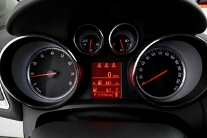 Внедорожник Opel Mokka 2013 года, 999000 рублей, Обнинск