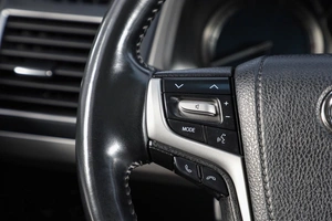 Внедорожник Toyota Land Cruiser Prado 2020 года, 6199000 рублей, Новосибирск