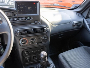 Внедорожник ВАЗ (LADA) Niva Travel 2024 года, 1379000 рублей, Петрозаводск