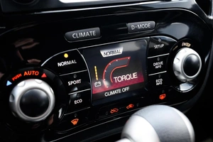 Внедорожник Nissan Juke 2018 года, 1849000 рублей, Ульяновск