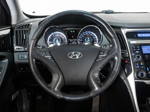 Седан Hyundai Sonata 2010 года, 799000 рублей, Ставрополь