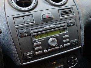 Хетчбэк Ford Fiesta 2006 года, 499000 рублей, Краснодар