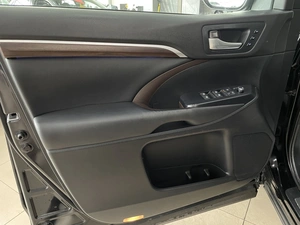 Внедорожник Toyota Highlander 2015 года, 2987000 рублей, Солонцы