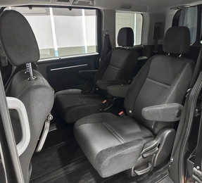 Минивэн Honda Stepwgn Spada 2018 года, 1997000 рублей, Красноярск