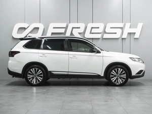 Внедорожник Mitsubishi Outlander 2019 года, 1849000 рублей, Воронеж