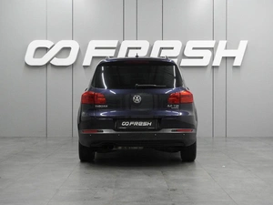 Внедорожник Volkswagen Tiguan 2011 года, 1028070 рублей, Воронеж