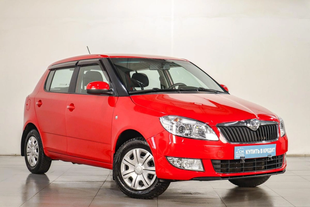 Хетчбэк Skoda Fabia 2013 года, 589000 рублей, Челябинск