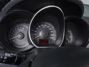 Седан Kia Rio 2014 года, 880000 рублей, Ростов-на-Дону