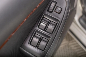 Седан Toyota Avensis 2004 года, 839000 рублей, Томск