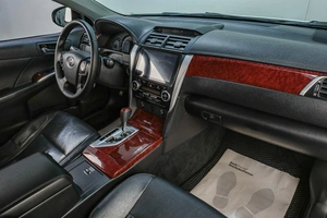 Седан Toyota Camry 2013 года, 1879000 рублей, Челябинск