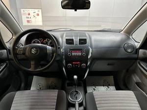 Внедорожник Suzuki SX4 2011 года, 797000 рублей, Красноярск