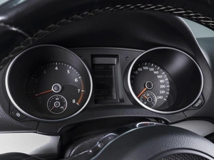 Хетчбэк Volkswagen Golf 2011 года, 1330000 рублей, Ростов-на-Дону