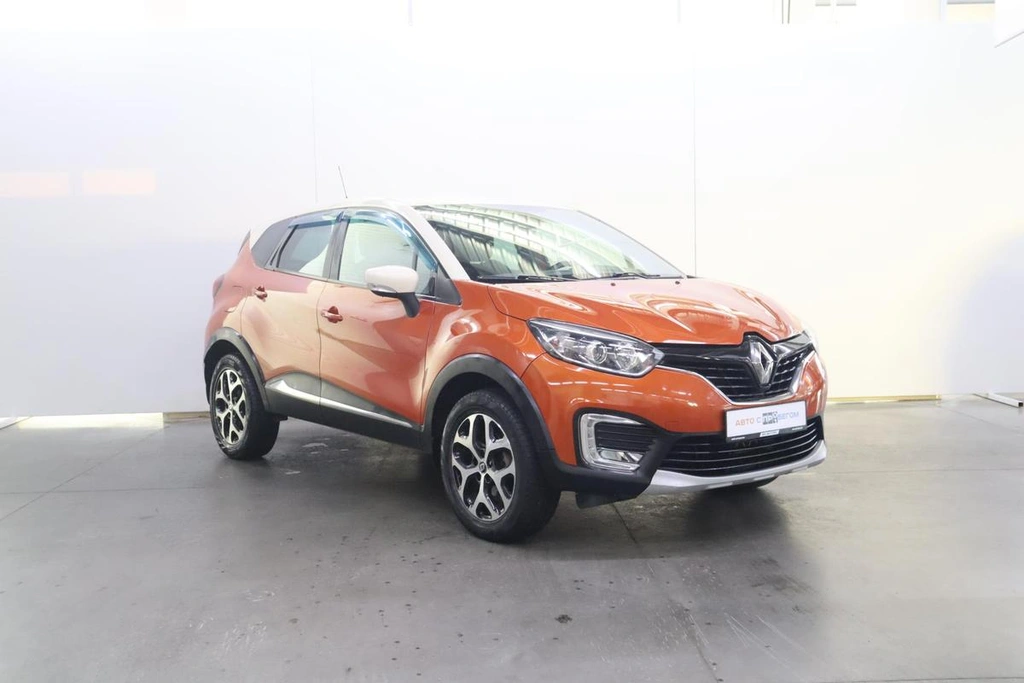 Внедорожник Renault Kaptur 2016 года, 1650000 рублей, Брянск