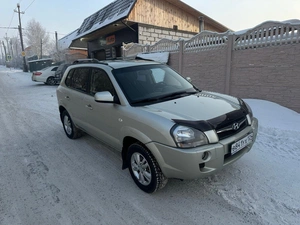 Внедорожник Hyundai Tucson 2008 года, 1150000 рублей, Красноярск