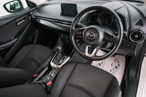 Хетчбэк Mazda Demio 2019 года, 1329000 рублей, Красноярск