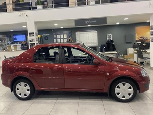 Седан Renault Logan 2012 года, 830000 рублей, Орёл