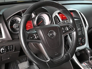 Хетчбэк Opel Astra GTC 2013 года, 899000 рублей, Аксай
