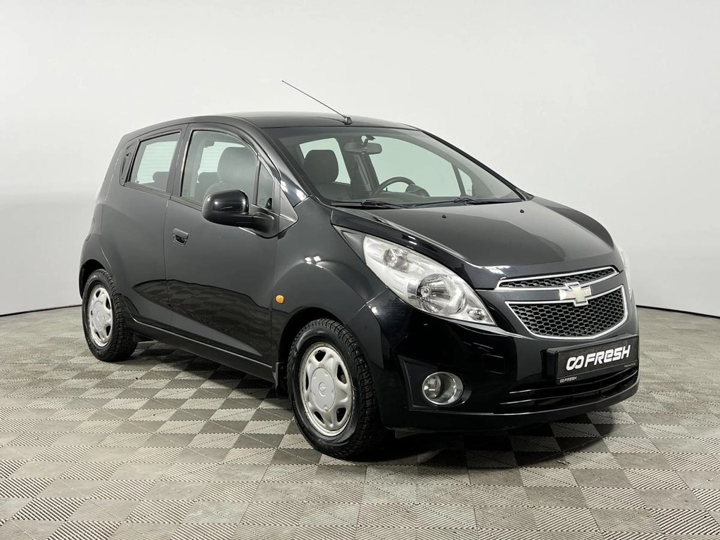 Хетчбэк Chevrolet Spark 2012 года, 598100 рублей, Казань