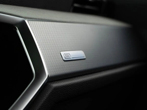 Внедорожник Audi Q3 2024 года, 4249999 рублей, Москва