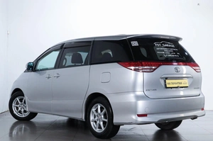 Минивэн Toyota Estima 2008 года, 1469000 рублей, Челябинск