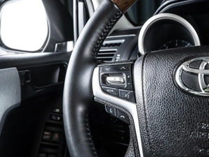 Внедорожник Toyota Land Cruiser Prado 2011 года, 3500000 рублей, Волгоград