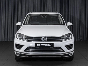 Внедорожник Volkswagen Touareg 2017 года, 3190000 рублей, Ставрополь