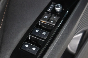 Седан Toyota Camry 2018 года, 2559000 рублей, Сургут