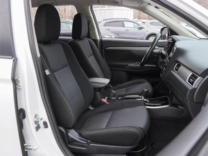 Внедорожник Mitsubishi Outlander 2018 года, 1939000 рублей, Волгоград