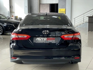 Седан Toyota Camry 2019 года, 2187000 рублей, Солонцы