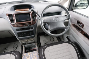 Минивэн Toyota Nadia 2000 года, 799000 рублей, Красноярск