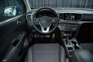 Внедорожник Kia Sportage 2019 года, 2199000 рублей, Красноярск