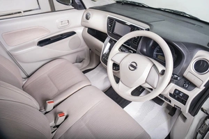 Хетчбэк Nissan Dayz Roox 2016 года, 999000 рублей, Томск