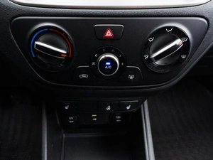 Седан Hyundai Solaris 2021 года, 1450000 рублей, Самара